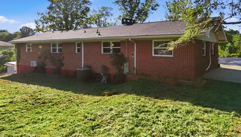 1496 Jenkins Valley Rd