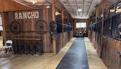 2454 221st Avenue NE