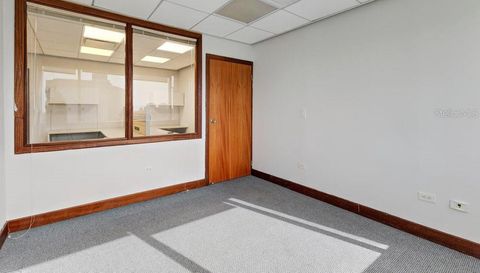 207 Calle Del Parque