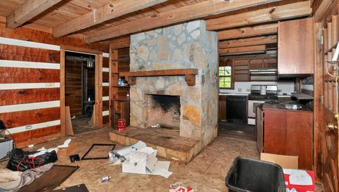 1930 Blackberry Mountain Rd