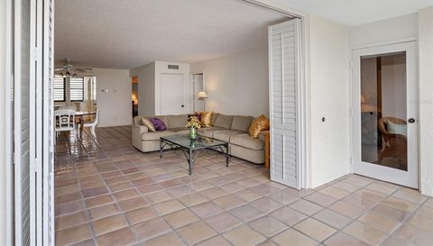815 BAYPORT WAY