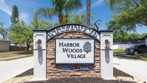 25 HARBOR WOODS CIRCLE