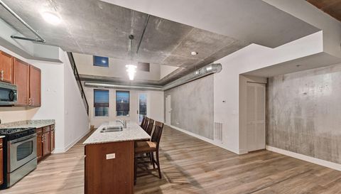 342 River St UNIT 3402