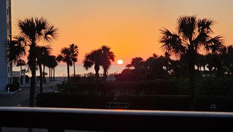 1581 Gulf Blvd #102N Clearwater