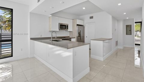 4101 Oak Pl