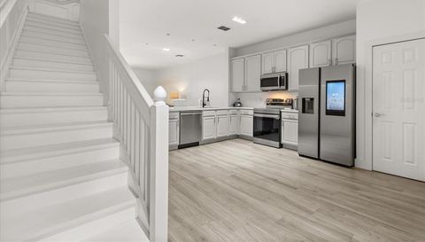 2804 POLVADERO LANE