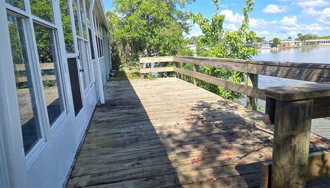 300 BEECH COURT