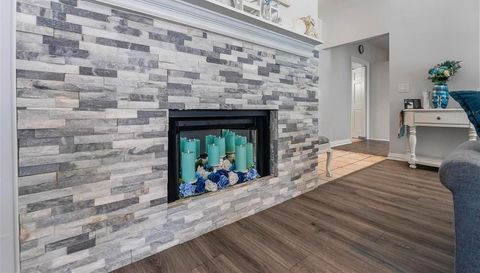 27 WINDING CREEK WAY