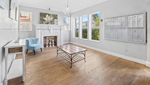 1027 Pennsylvania Ave