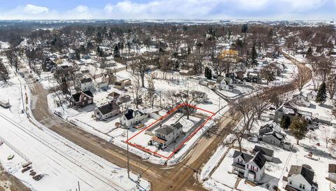 330 Riverside Avenue