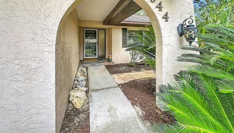 3944 NW 40th Ct