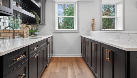 12080 Mountain Laurel Dr