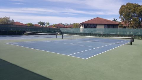 771 SW South River Dr 102