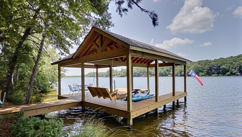 179 Brazos Bend