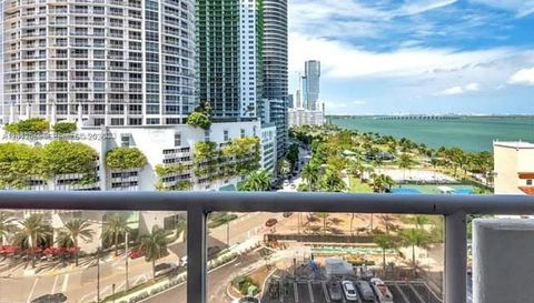 1717 N Bayshore Dr