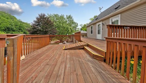 803 Wilkinson Street