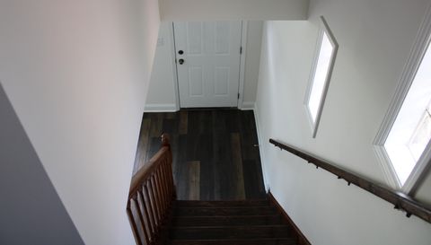 1052 W 111th Pl