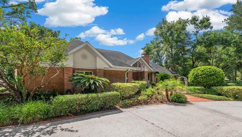 996 NW SCENIC LAKE DRIVE