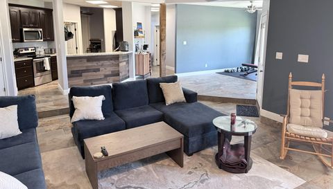 431 La Vista Dr