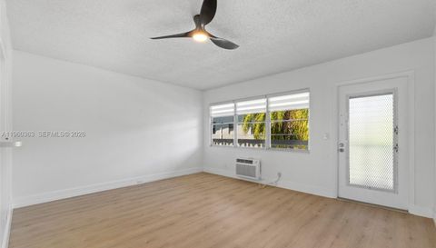 235 Prescott L