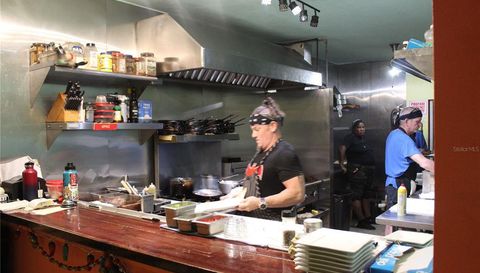 17 Calle Carlos Lebrun