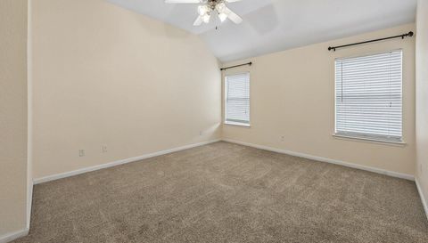 1253 Mountain Peak Dr