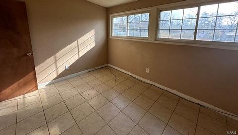 8414 Buckthorn Drive