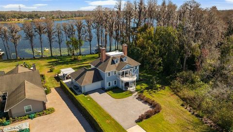 1006 Lake Cooper