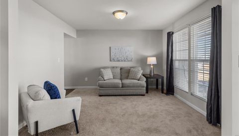 113 Creek Hollow Way