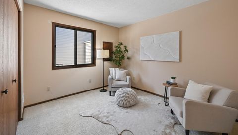 9313 Ranchview Lane N