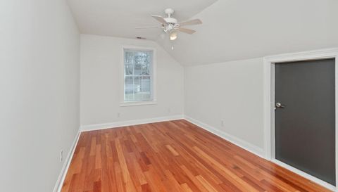 217 Chapel Ridge Cir