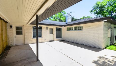 5675 Sylmar Rd