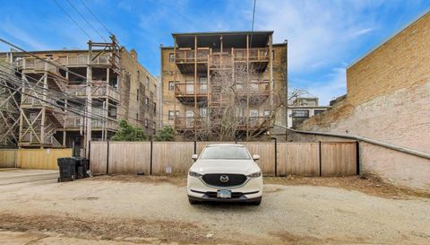 1214 W Webster Avenue