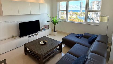 19900 W Country Club Dr