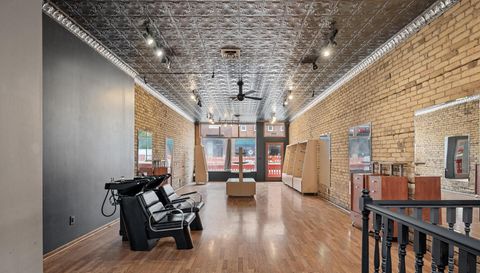 214 N Chestnut Street