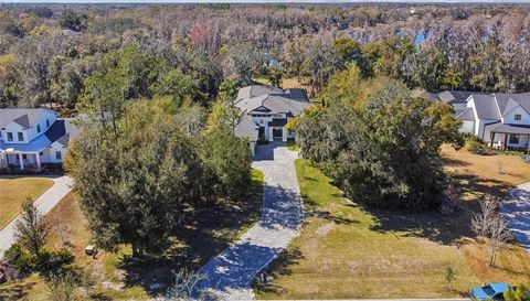 17720 ROYAL EAGLE LANE