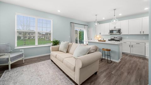 1125 Hawk Hollow Drive