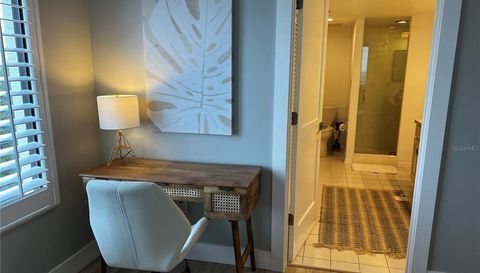 1465 GULF OF MEXICO DRIVE