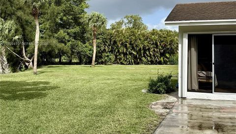 625 Whippoorwill Ter