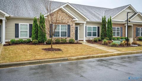 29 Moore Farm Cir NW Unit 29