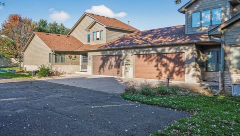 14245 Fairway Lane SE