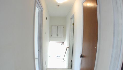 3417 Creekwood Dr SE