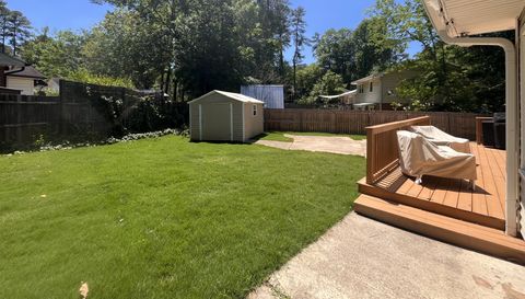 817 Chatham Ln