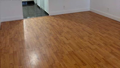 5937 Forest Hill Blvd