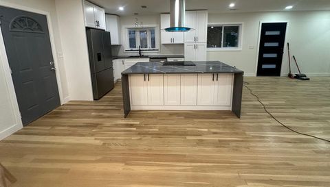 42 W Belle Isle Rd NE