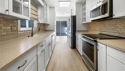 7326 SHEPHERD STREET