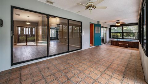 3817 Nicholas Cir