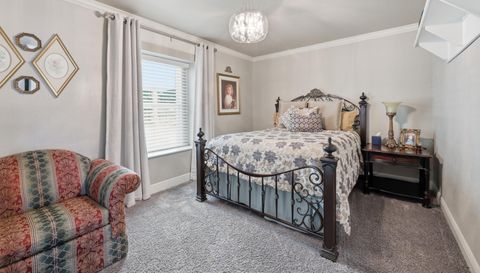 125 Lexington Dr
