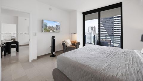 88 Sw 7th St