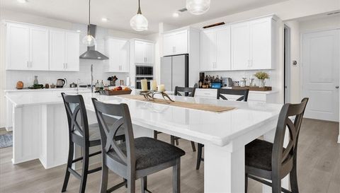727 Annabell Ridge